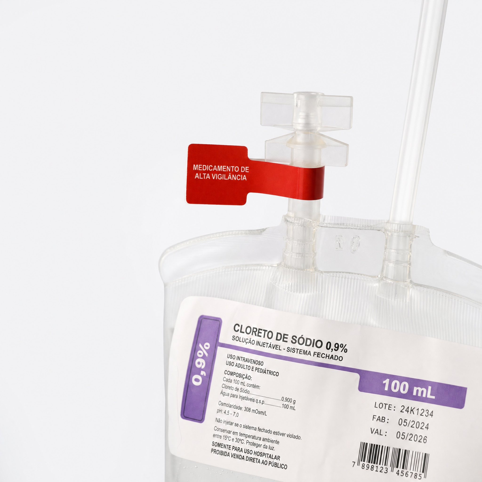Bolsa de soro com etiqueta vermelha de medicamento de alta vigilância